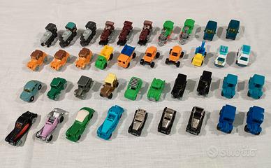 Lotto Kinder 39 pezzi componibili auto