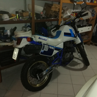 Suzuki DR 600 DJEBEL 1987