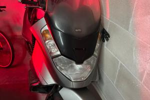 Aprilia atlantic 500