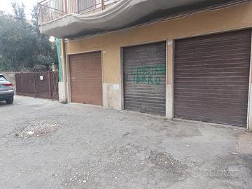 GARAGE SU VIA MONTEFORTE