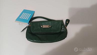 Pochette piquadro verde in pelle nuova