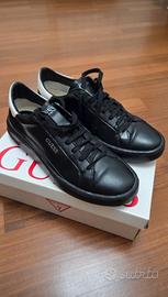 Scarpe guess