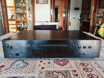 Lettore CD Onkyo C-7030