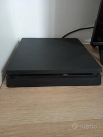  PS4 slim