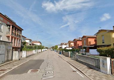 Roverbella-due camere