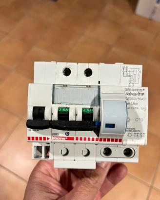 Interruttore magnetotermico differenziale BTicino