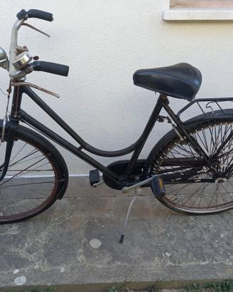 Bicicletta vintage Legnano con freni a bacchetta