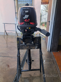 Motore fuoribordo Mercury 4 hp 4 tempi