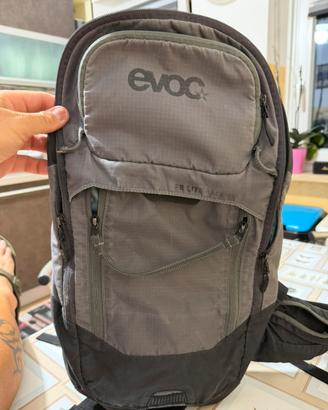 Zaino mtb evoc fr lite race 10 L