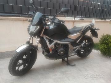 Honda NC750 S