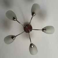 Lampadario moderno a soffitto