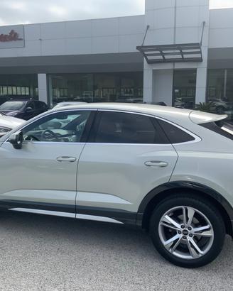 Audi Q3 SPB 35 TDI S tronic line edition