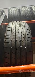 pneumatici/gomme 215/55/17 bridgestone