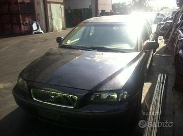 Volvo v70 2000