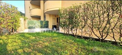 Splendo bilocale con giardino esclusivo