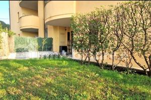 Splendo bilocale con giardino esclusivo