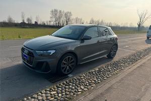 Audi A1 S-Line 110cv