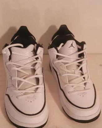 Nike Jordan Courtside 23 33.5