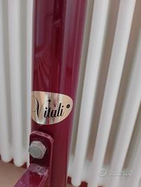 Letto in ferro colore bordeaux