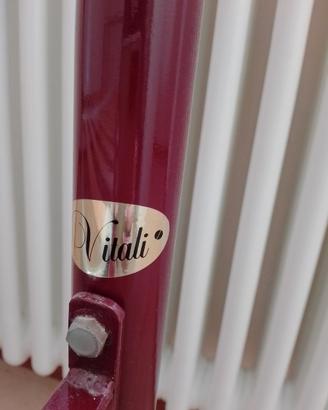 Letto in ferro colore bordeaux