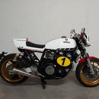 Yamaha XJR 1300 - 1999 cafè-racer/streetfighter