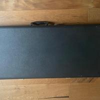 CUSTODIA RIGIDA PER BASSO