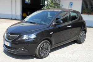 LANCIA Ypsilon 1.2 GPL 33.000 KM GOLD