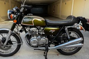 Vintage Honda CB350 four