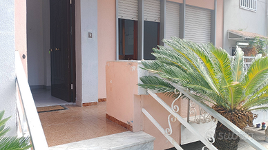 Pozzuoli appartamento indipendente con terrazzino