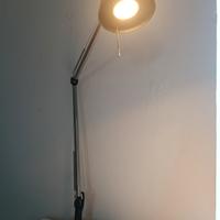 lampada scrivania telescopica