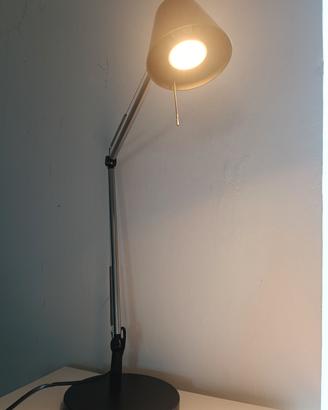 lampada scrivania telescopica