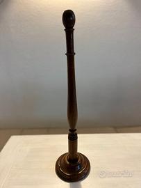 ANTICO FERMAPORTA IN LEGNO TORNITO