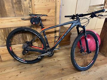 Mtb. cube. 29. carbonio