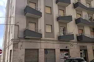 Rif.3650RA78300| appartamento caltanissetta