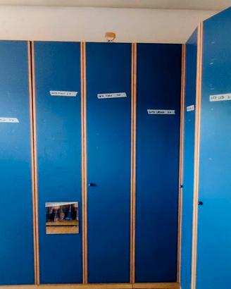 armadio 7 ante e cabina ad angolo. già smontato