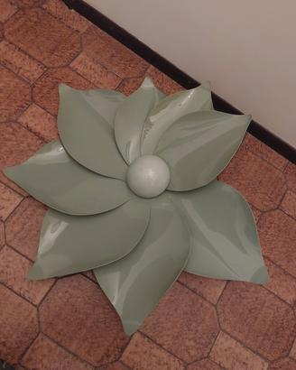 fiore in plexiglas per allestimento 