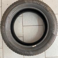 Gomme 215/60 R17 Michelin crossclimate 2