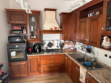 Cucina completa "VENETA CUCINE"