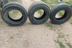 Gomme per semirimorchio, trazione e direzionali