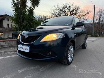 Lancia Ypsilon 1.3 MJT 16V 95 CV 5 porte S&S Gold