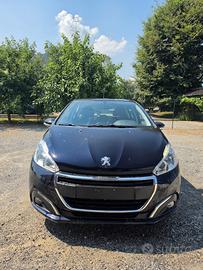 Peugeot 208 Puretech - Anno 2016