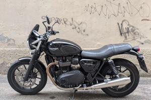 Triumph Street Twin