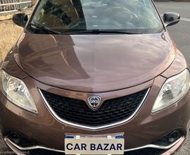 LANCIA Ypsilon 1.2 69 CV 5p. Gold