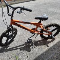 bicicletta BMX arancione