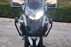 Benelli trk 502 x