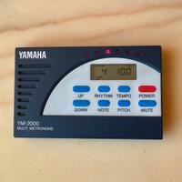 Yamaha YM-2000 metronomo con uscita cuffie