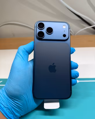 iPhone 17 Pro Max 256gb Blu - NUOVO / MAI USATO
