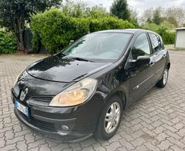 Renault Clio 1.2 16V 55Kw-75CV Neopatentati