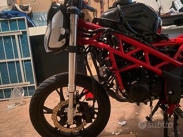 Benelli bn 125 anno 2025