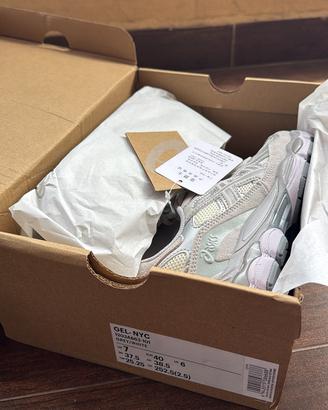 Asics Gel Nyc 40